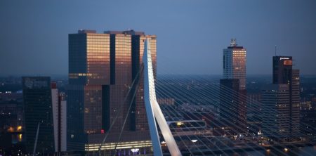Rotterdamse woningenprijzen stijgen net zo snel als in Amsterdam